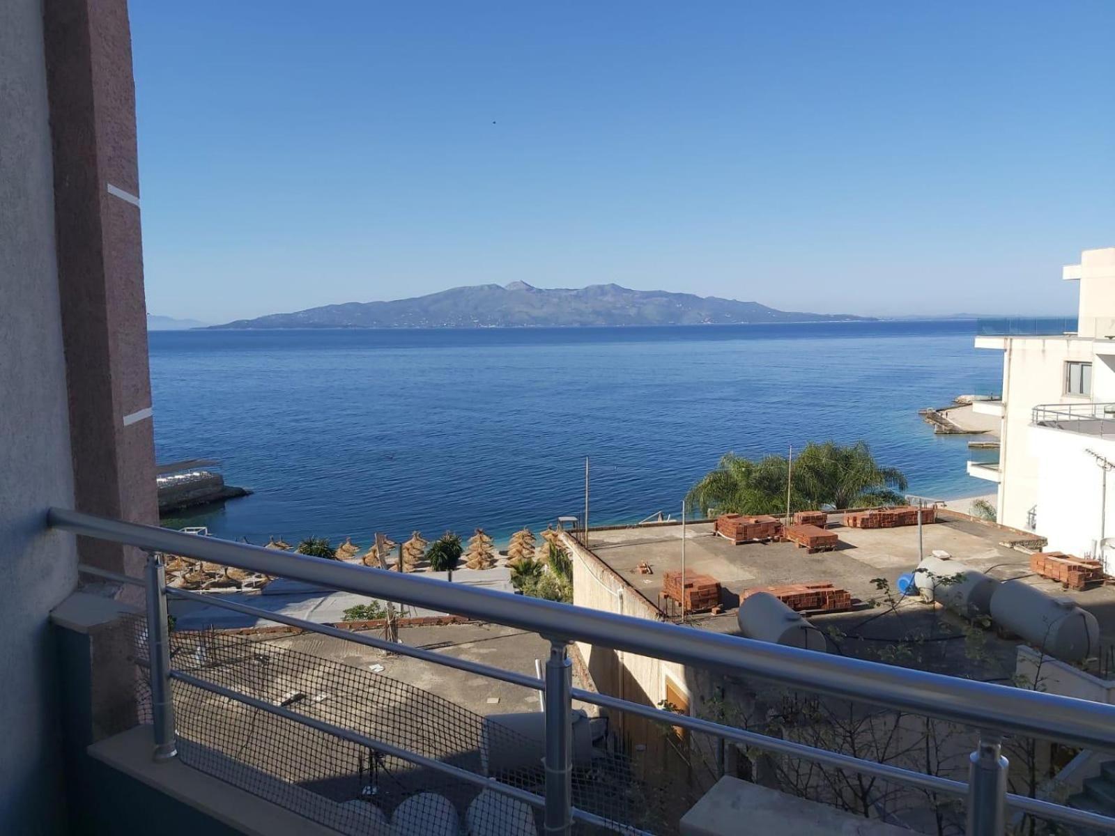 Susy Sea View Apartment Sarande Exterior photo