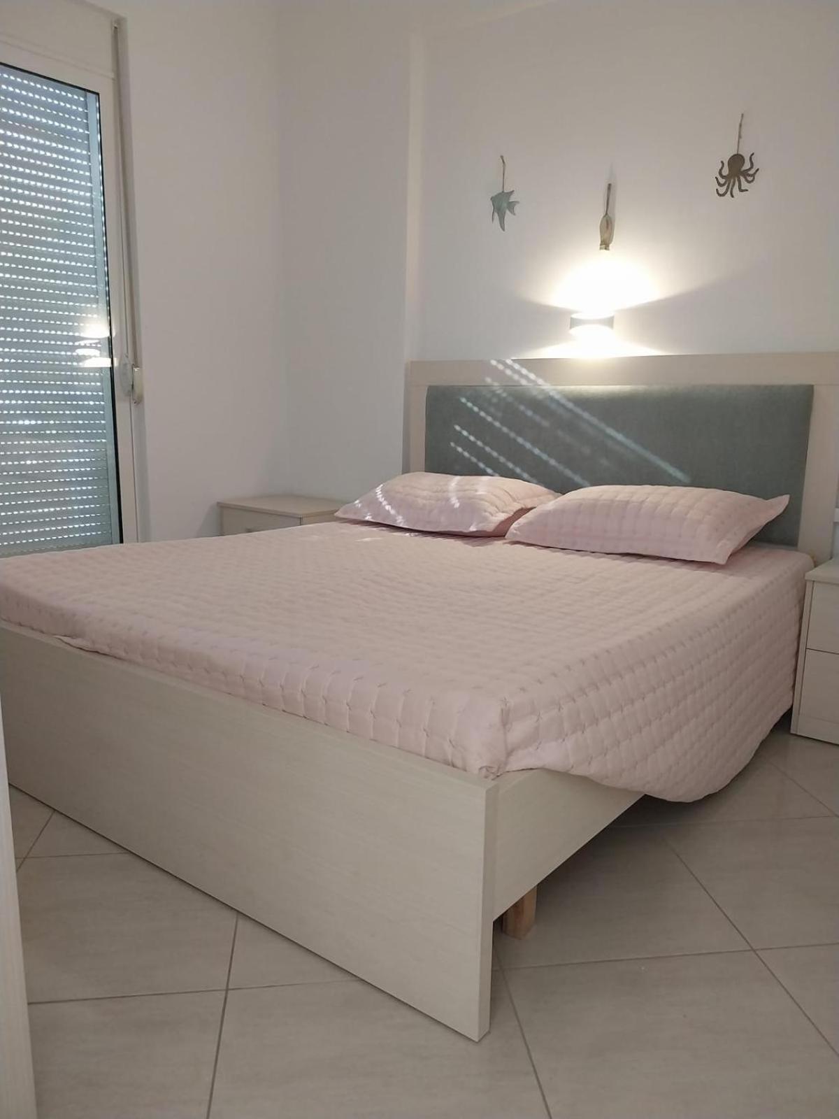 Susy Sea View Apartment Sarande Exterior photo