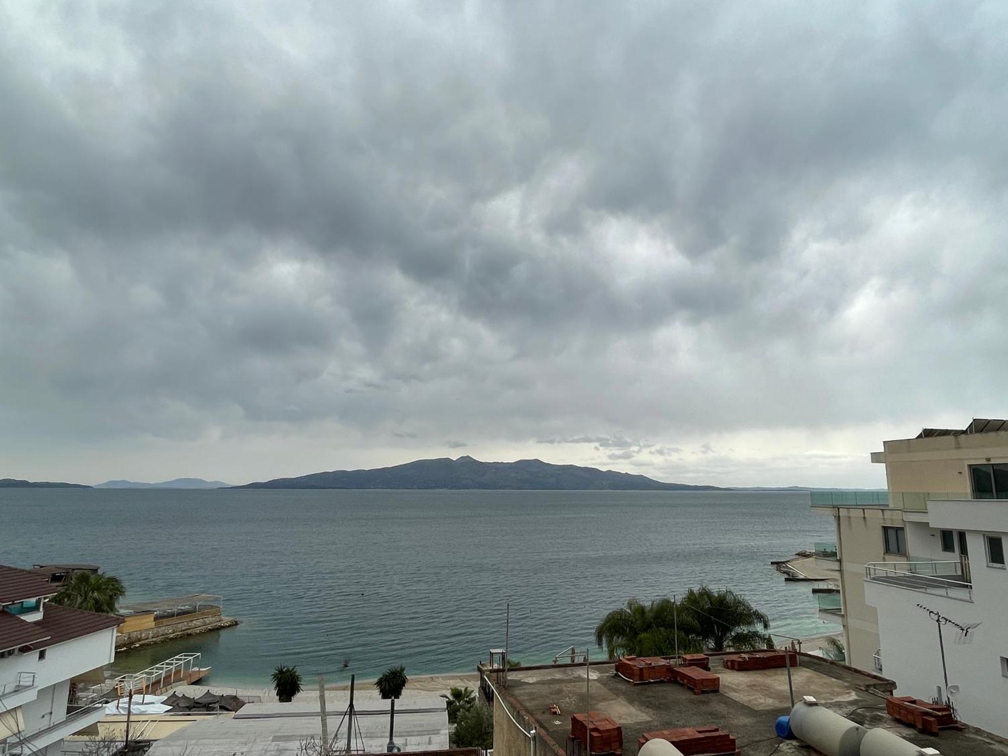 Susy Sea View Apartment Sarande Exterior photo