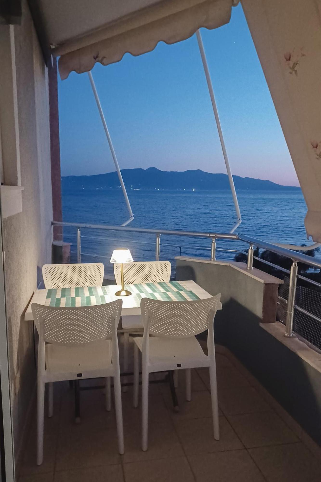 Susy Sea View Apartment Sarande Exterior photo